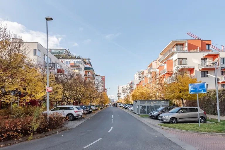 Pod Harfou, Vysočany - Praha 9 | Predaj, Byt, 1-izbový, 56 m²
