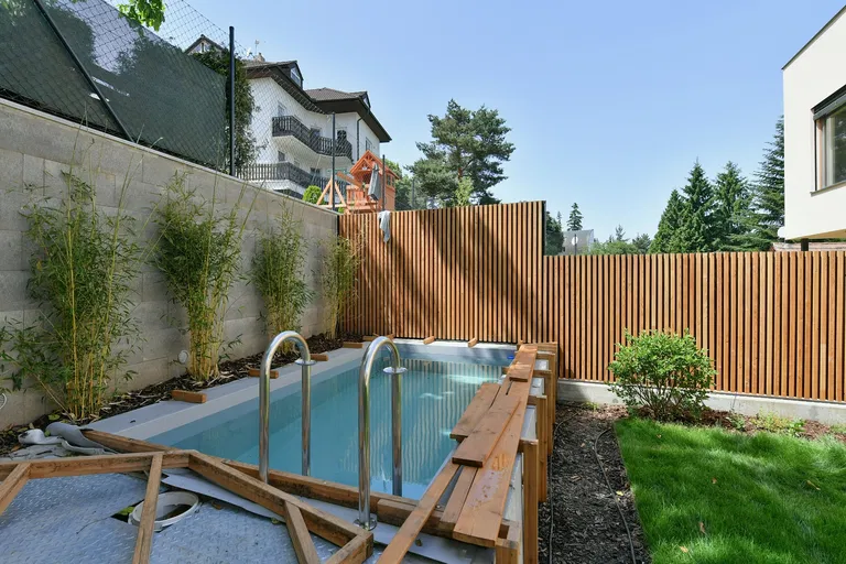 5. máje, Motol - Prague 5 | Sale, Apartment, Three-bedroom (4+kk), 154 m²