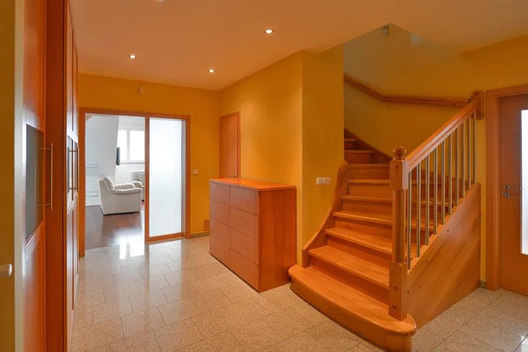 Farní, Střešovice - Praha 6 | Prenájom, Byt, 5-izbový, 178 m²