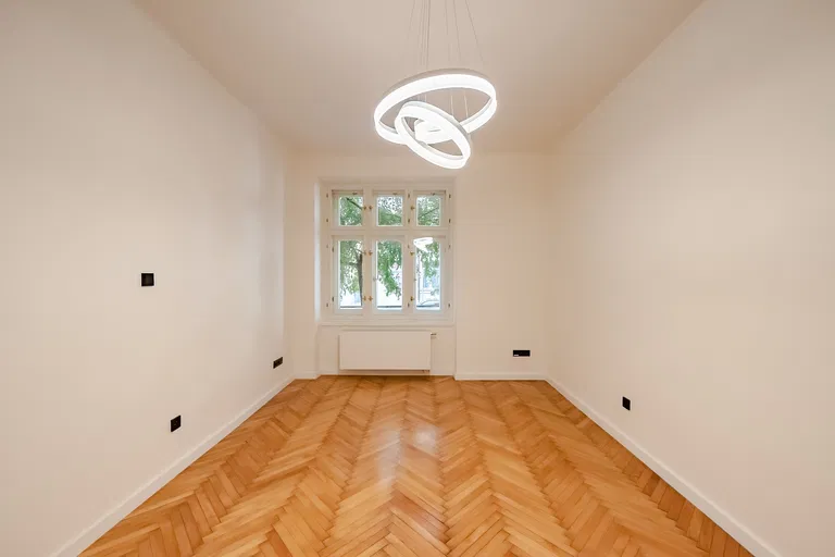 Kolínská, Vinohrady - Prague 2 | Sale, Apartment, Two-bedroom (3+kk), 112 m²