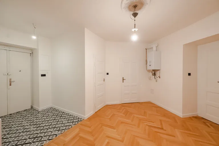 Kolínská, Vinohrady - Prague 2 | Sale, Apartment, Two-bedroom (3+kk), 112 m²