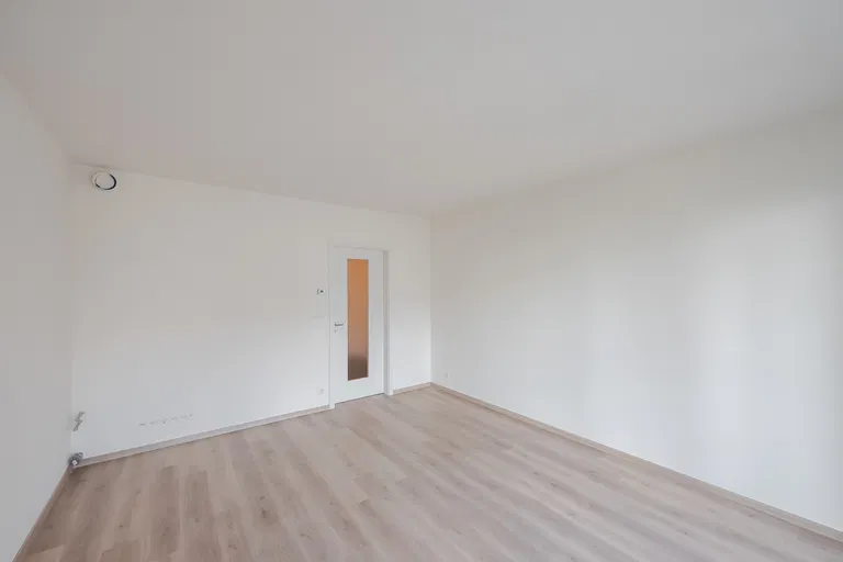 Mantovská, Horní Měcholupy - Prague 10 | Sale, Apartment, Studio (1+kk), 35 m²