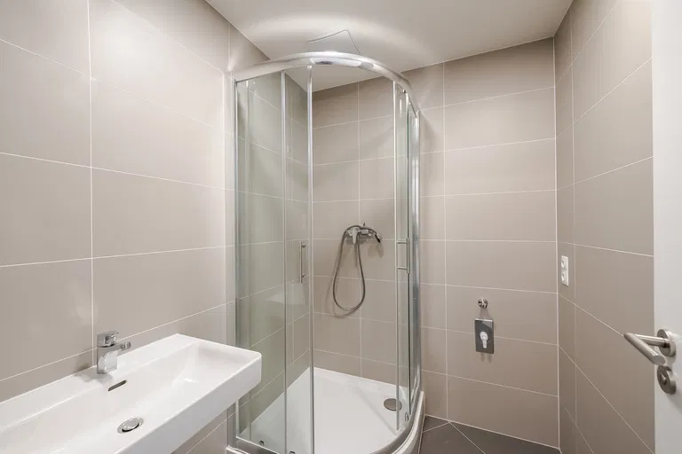 Mantovská, Horní Měcholupy - Prague 10 | Sale, Apartment, Studio (1+kk), 35 m²