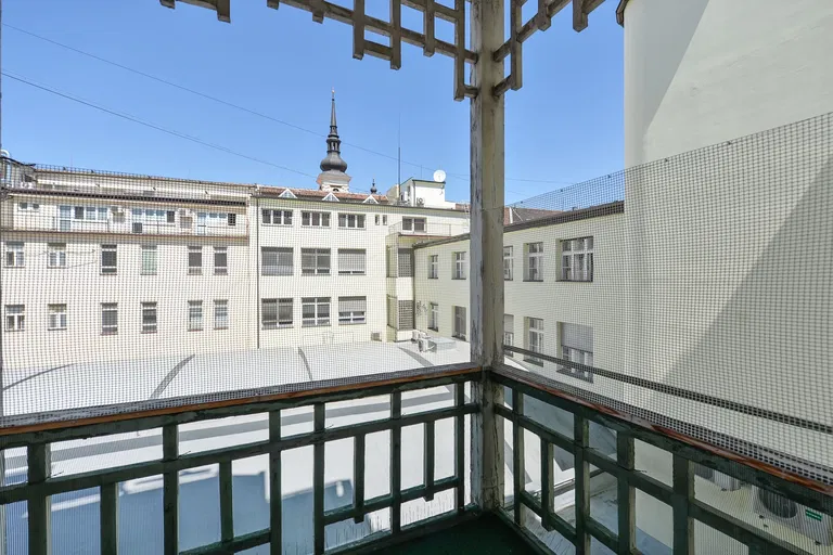 Jakubské náměstí, Brno - střed - Brno-město | Sale, Apartment, Two-bedroom (3+kk), 112 m²