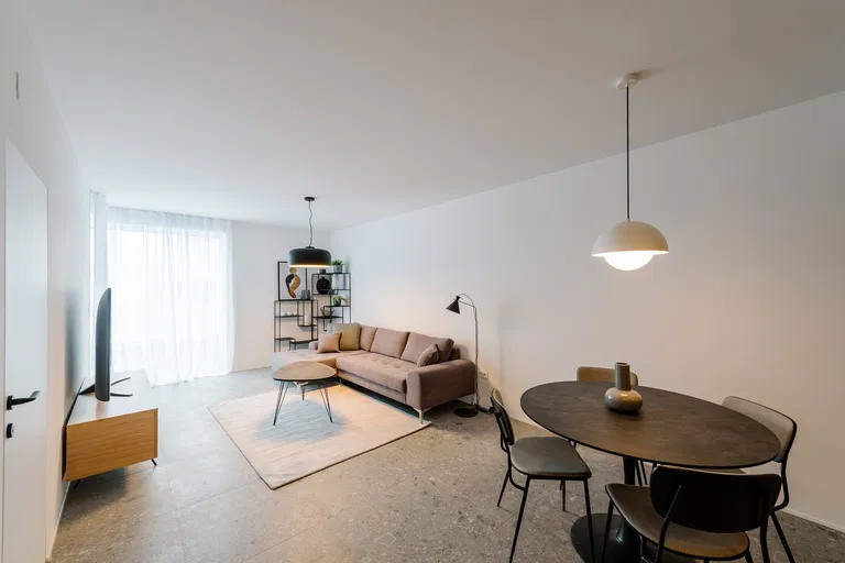 Paulínska - Trnava | Prenájom, Byt, 2-izbový, 80 m²