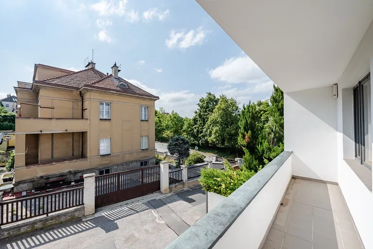 Nad Turbovou, Košíře - Prague 5 | Sale, House, Five-bedroom (6+1), 380 m²