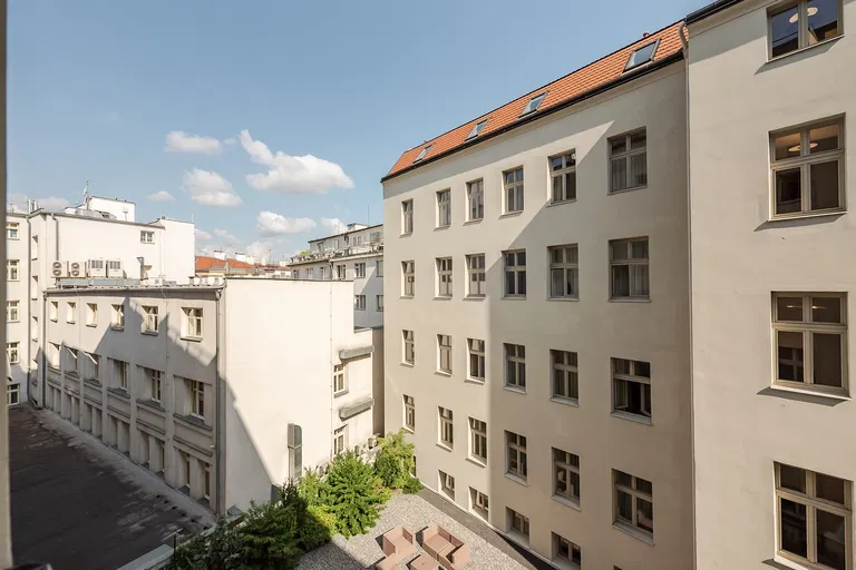 Hálkova, Nové Město - Praha 2 | Predaj, Byt, 2-izbový, 47 m²