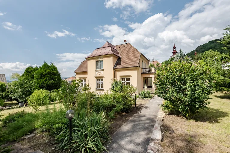 Máchova - Ústí nad Labem | Sale, House, Ten-bedroom (11+1), 335 m²