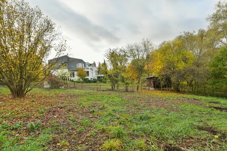 V Šáreckém údolí, Dejvice - Prague 6 | Sale, Land, 1 344 m²