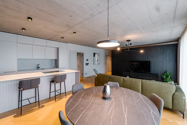 Paulínska - Trnava | Rent, Apartment, Three-bedroom (4+kk), 180 m²