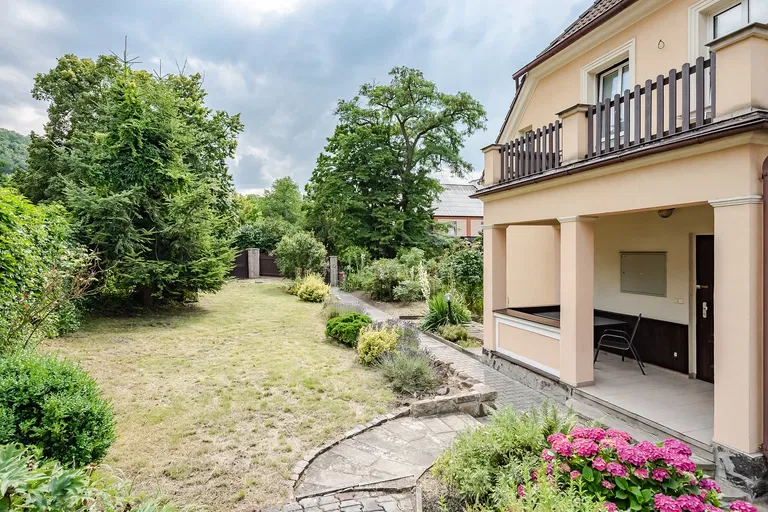 Máchova - Ústí nad Labem | Sale, House, Ten-bedroom (11+1), 335 m²