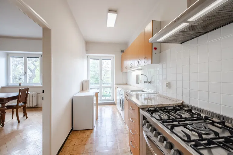 Náměstí 14. října, Smíchov - Praha 5 | Predaj, Byt, 2-izbový, 72 m²