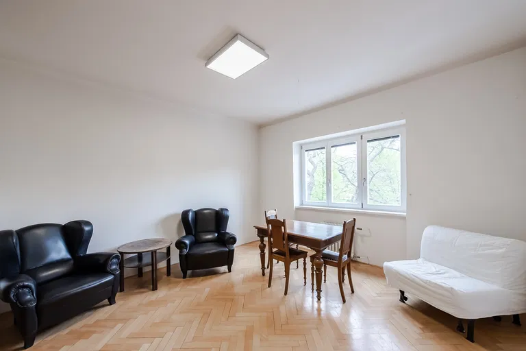 Náměstí 14. října, Smíchov - Praha 5 | Predaj, Byt, 2-izbový, 72 m²
