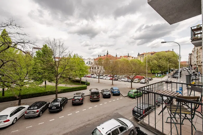 Náměstí 14. října, Smíchov - Praha 5 | Predaj, Byt, 2-izbový, 72 m²