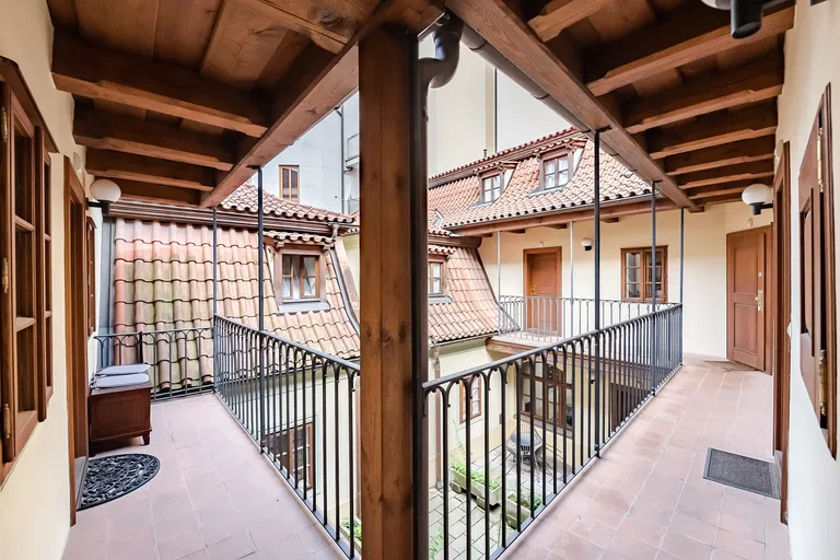 Všehrdova, Malá Strana - Praha 1 | Predaj, Byt, 3-izbový, 80 m²