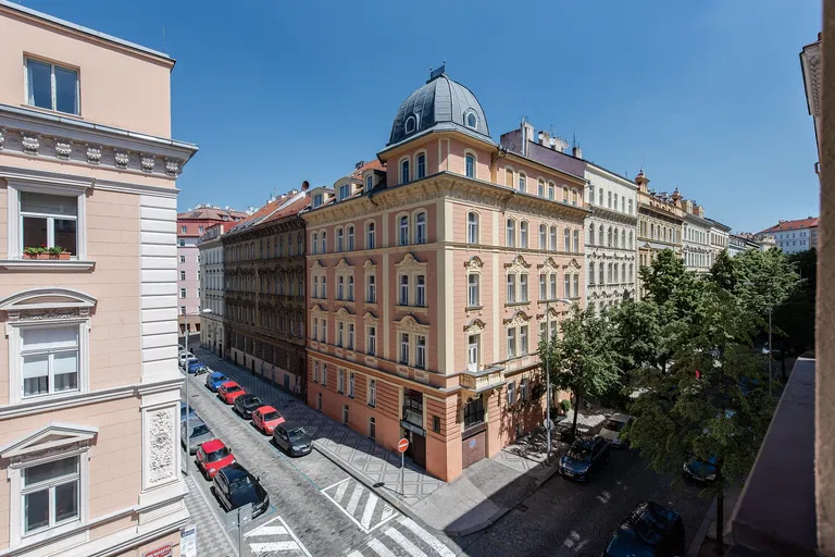 Jana Masaryka, Vinohrady - Prague 2 | Sale, Apartment, One-bedroom (2+kk), 76 m²