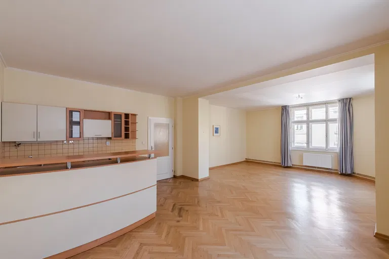 Jana Masaryka, Vinohrady - Prague 2 | Sale, Apartment, One-bedroom (2+kk), 76 m²