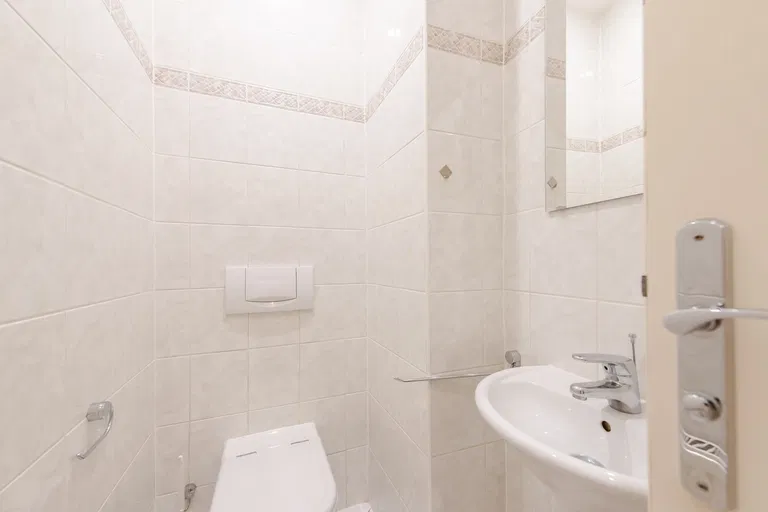 Jana Masaryka, Vinohrady - Prague 2 | Sale, Apartment, One-bedroom (2+kk), 76 m²