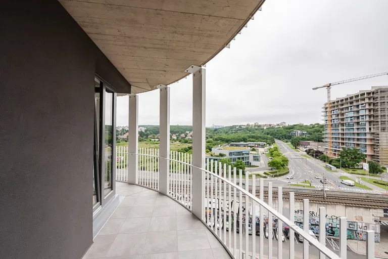 Mezi Vodami, Modřany - Praha 4 | Predaj, Byt, 2-izbový, 81 m²