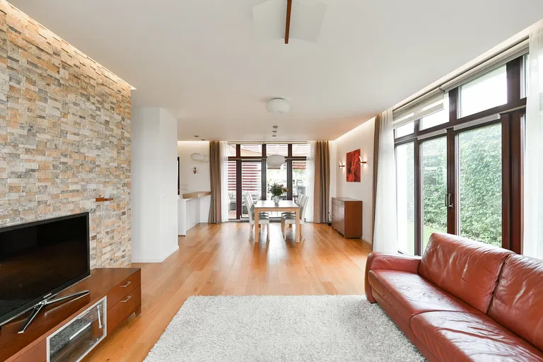 Jenská, Benice - Praha 10 | Predaj, Rodinný dom, 5-izbový, 252 m²
