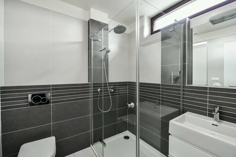 Jenská, Benice - Praha 10 | Predaj, Rodinný dom, 5-izbový, 252 m²