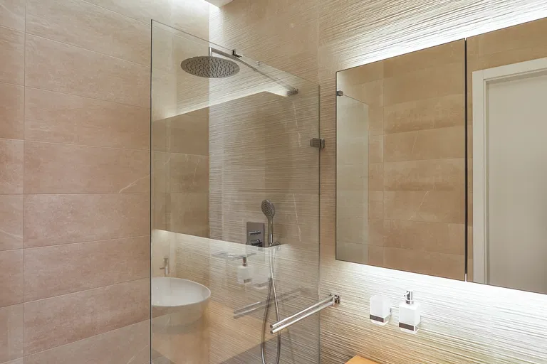 Mánesova, Vinohrady - Praha 2 | Prenájom, Byt, 3-izbový, 117 m²