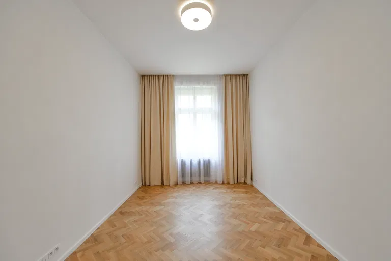 Mánesova, Vinohrady - Praha 2 | Prenájom, Byt, 3-izbový, 117 m²