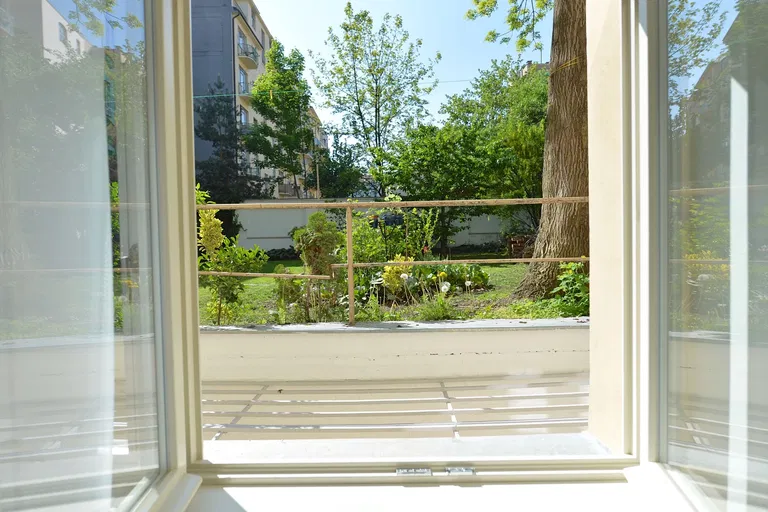 Ovenecká, Bubeneč - Praha 7 | Prenájom, Byt, 2-izbový, 65 m²
