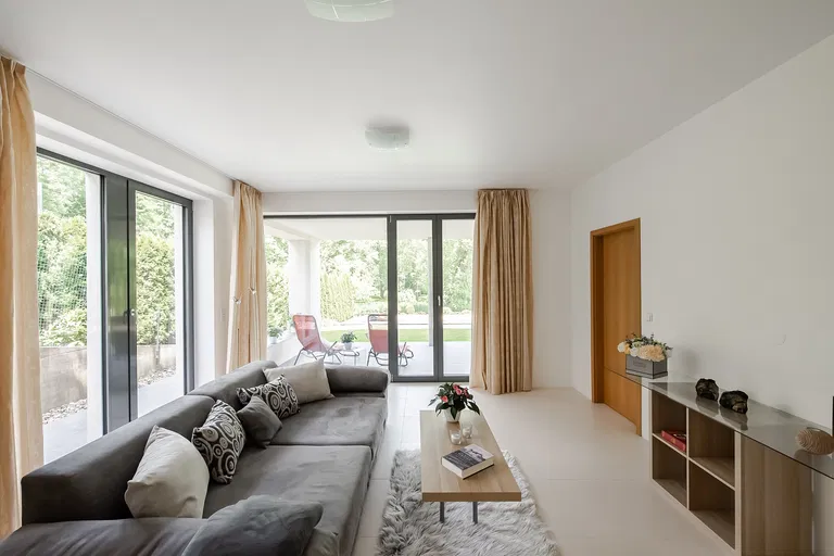 V Šáreckém údolí, Dejvice - Praha 6 | Predaj, Rodinný dom, 9-izbový, 420 m²