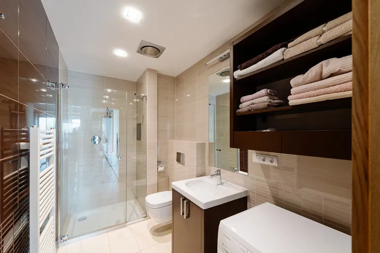 Strážna, Nové Mesto - Bratislava III | Prenájom, Byt, 2-izbový, 85 m²