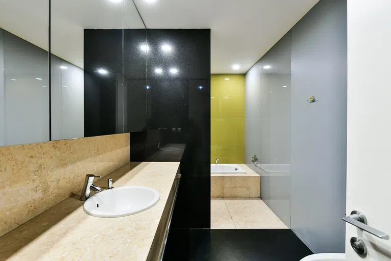 Na Hřebenkách, Smíchov - Prague 5 | Sale, Apartment, Four-bedroom (5+kk), 316 m²