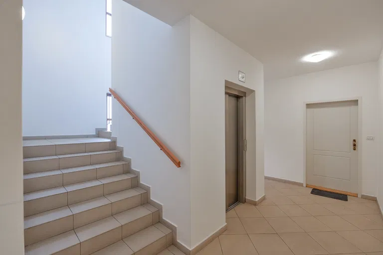 Paťanka, Dejvice - Praha 6 | Prenájom, Byt, 2-izbový, 65 m²