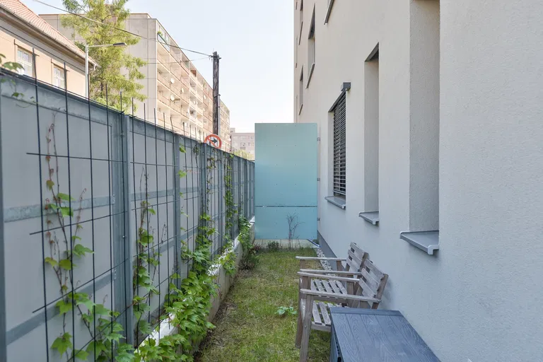 V Zahrádkách, Žižkov - Praha 3 | Prenájom, Byt, 4-izbový, 108 m²