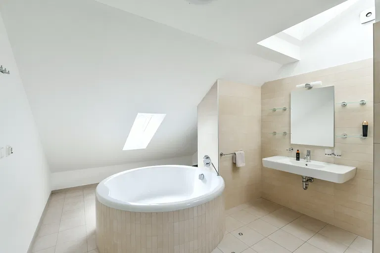 Vinohradská, Vinohrady - Prague 2 | Sale, Apartment, Three-bedroom (4+kk), 176 m²