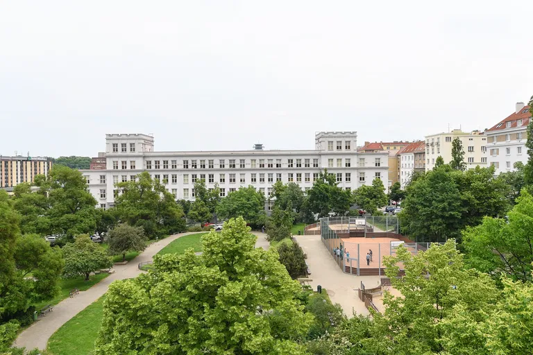 Bořivojova, Vinohrady - Prague 3 | Sale, Apartment, Two-bedroom (3+kk), 112 m²
