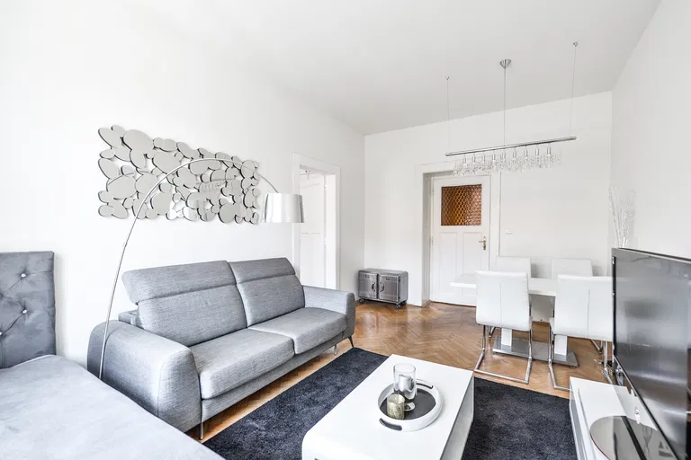 Jindřicha Plachty, Smíchov - Praha 5 | Prenájom, Byt, 3-izbový, 90 m²