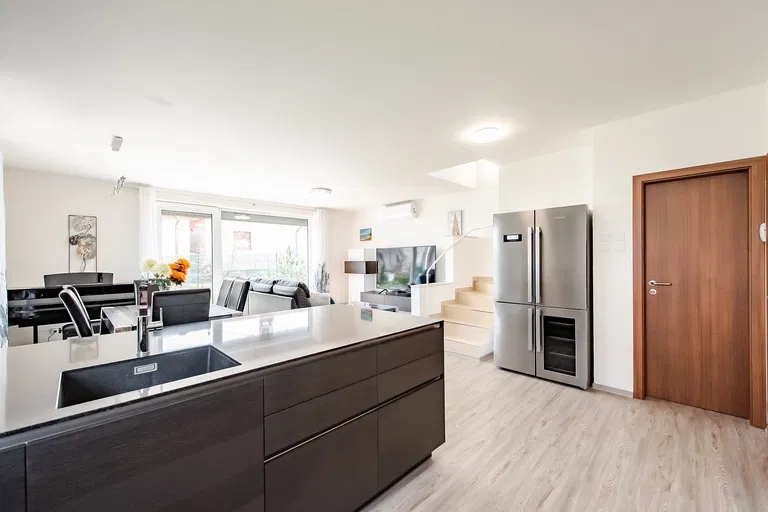 Jižní, Hřebeč - Kladno | Sale, House, Four-bedroom (5+kk), 129 m²