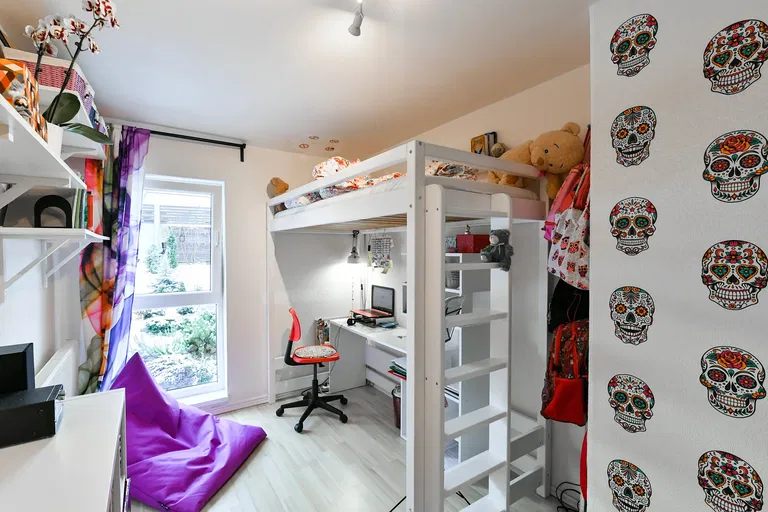 Konzumní, Horoměřice - Praha-západ | Sale, Apartment, Three-bedroom (4+kk), 96 m²