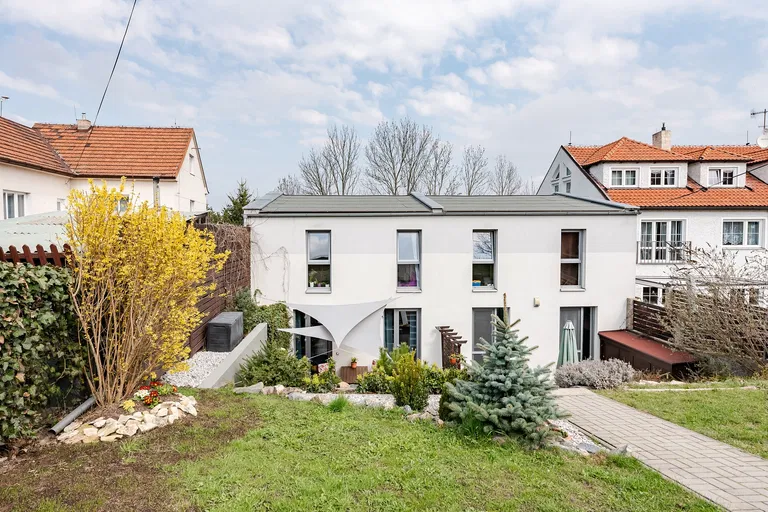 Konzumní, Horoměřice - Praha-západ | Sale, House, Three-bedroom (4+kk), 96 m²