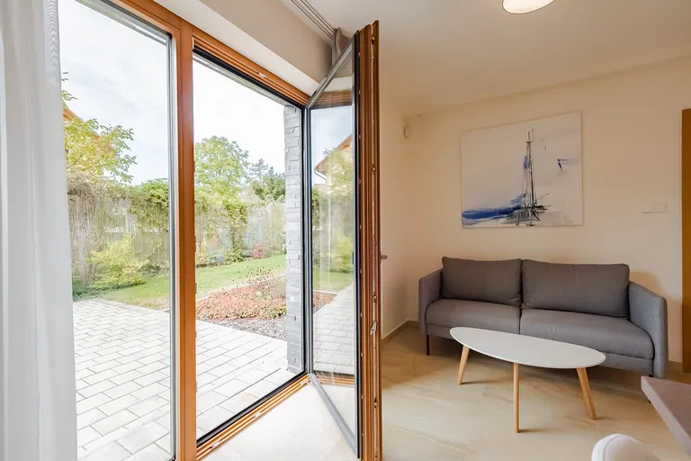 5. máje, Stodůlky - Praha 5 | Prenájom, Byt, 2-izbový, 67 m²