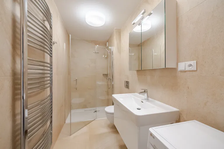 5. máje, Stodůlky - Praha 5 | Prenájom, Byt, 2-izbový, 67 m²