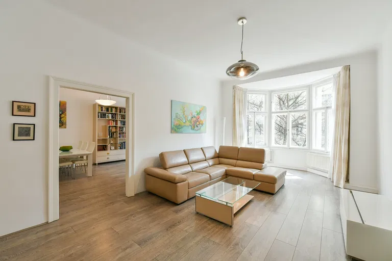 Slavíkova, Žižkov - Prague 3 | Sale, Apartment, Three-bedroom (4+kk), 134 m²