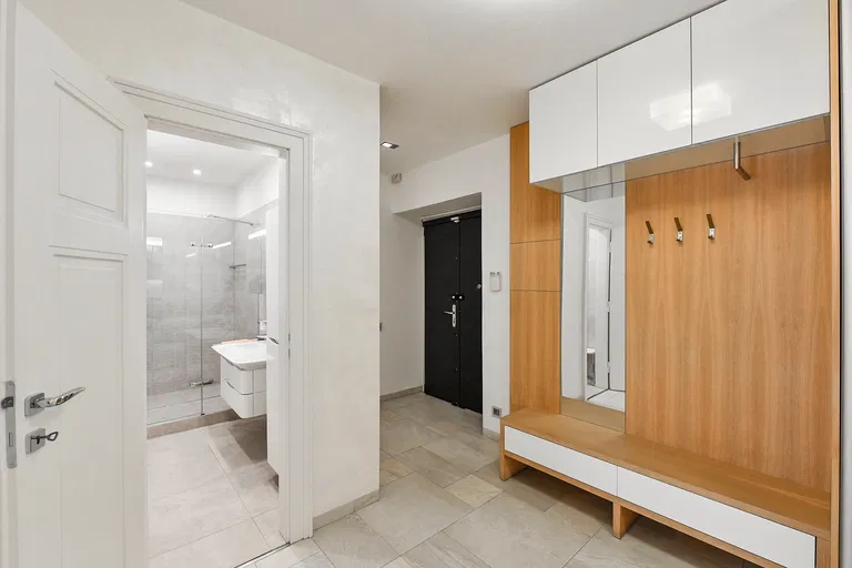 Slavíkova, Žižkov - Prague 3 | Sale, Apartment, Three-bedroom (4+kk), 134 m²
