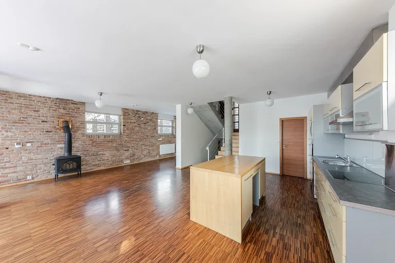 Štefánikova, Velké Popovice - Praha-východ | Predaj, Rodinný dom, 7-izbový, 331 m²