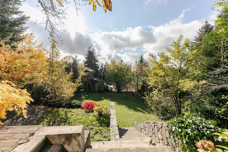Štefánikova, Velké Popovice - Praha-východ | Predaj, Rodinný dom, 7-izbový, 331 m²