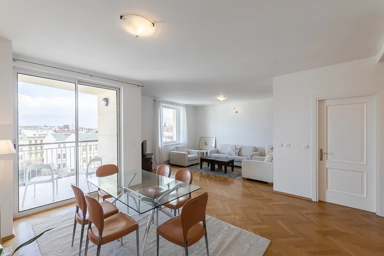 Holečkova, Smíchov - Praha 5 | Prenájom, Byt, 2-izbový, 82 m²