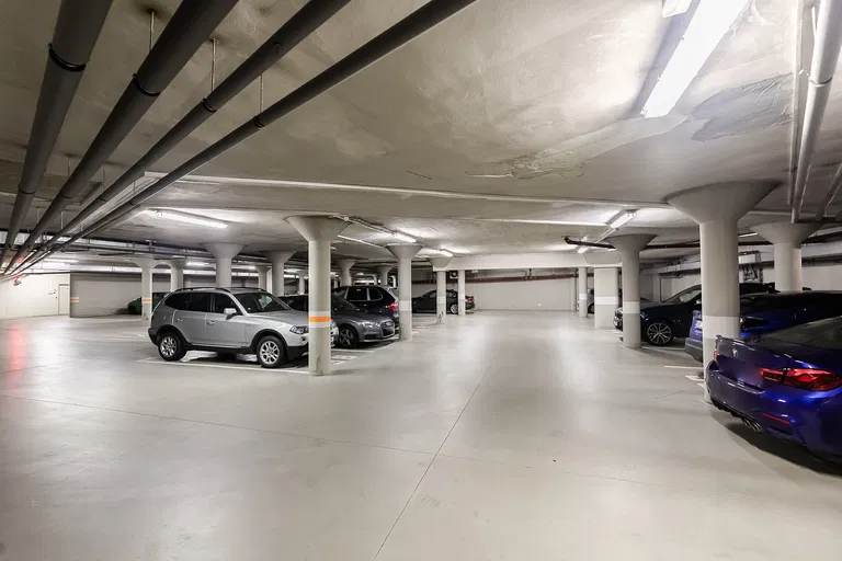 Holečkova, Smíchov - Praha 5 | Prenájom, Byt, 2-izbový, 82 m²