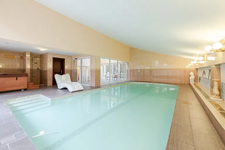Devinska cesta, Devín - Bratislava IV | Sale, House, Five-bedroom (6+kk), 1 050 m²