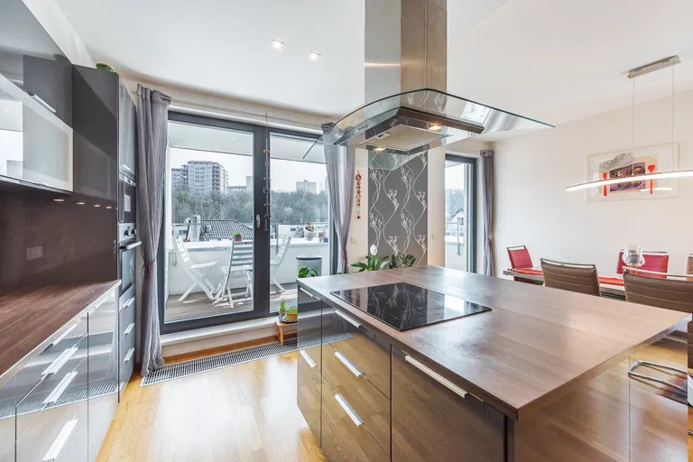 U Vojanky, Košíře - Prague 5 | Sale, Apartment, Two-bedroom (3+kk), 106 m²