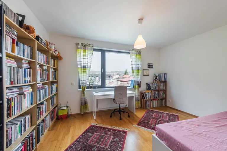 U Vojanky, Košíře - Prague 5 | Sale, Apartment, Two-bedroom (3+kk), 106 m²